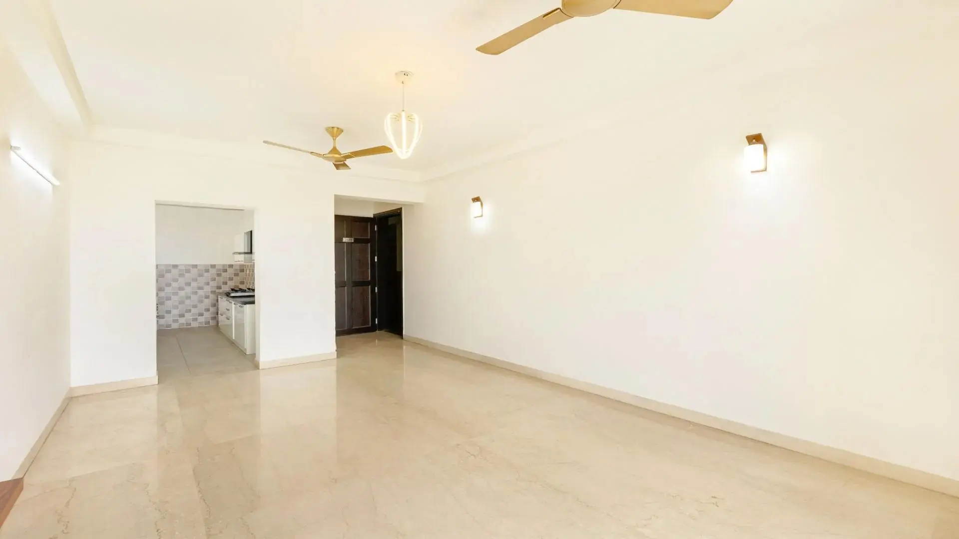 HALL 04.jpg